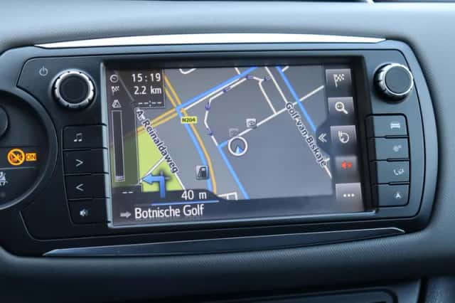 Toyota Yaris (2016) thumbnail 6