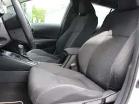 Toyota Corolla (2022) thumbnail 30