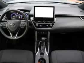 Toyota Corolla (2025) thumbnail 2