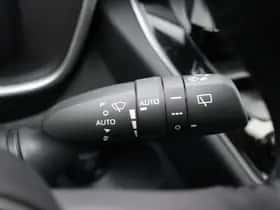 Toyota Corolla (2025) thumbnail 23