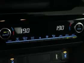Toyota Yaris Cross (2022) thumbnail 40