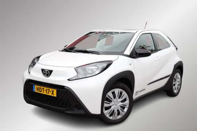 Toyota Aygo X (2025) thumbnail 1