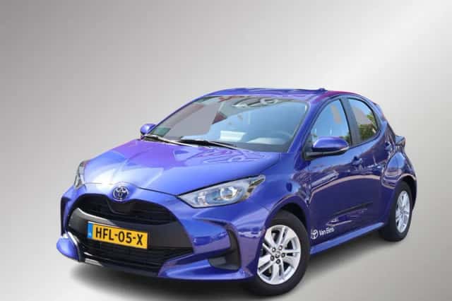 Toyota Yaris (2025) thumbnail 1