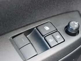 Toyota Yaris (2025) thumbnail 21