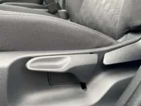 Toyota Yaris (2025) thumbnail 6