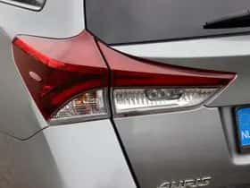 Toyota Auris (2018) thumbnail 13