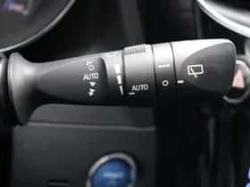 Toyota Auris (2018) thumbnail 21