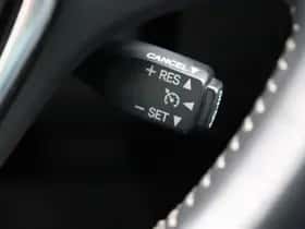 Toyota Auris (2018) thumbnail 22