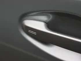 Toyota Auris (2018) thumbnail 33
