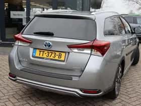 Toyota Auris (2018) thumbnail 9