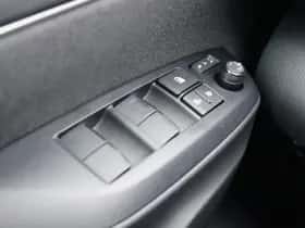 Toyota Yaris (2025) thumbnail 12