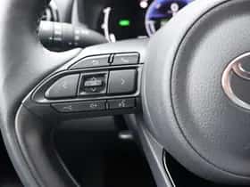 Toyota Yaris (2025) thumbnail 15