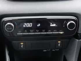 Toyota Yaris (2025) thumbnail 18