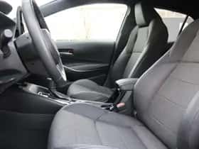 Toyota Corolla (2024) thumbnail 13