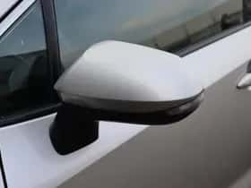 Toyota Corolla (2024) thumbnail 29