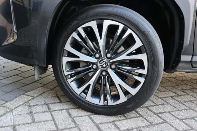 Toyota Yaris Cross (2023) thumbnail 3