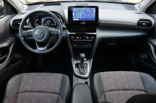 Toyota Yaris Cross (2023) thumbnail 4