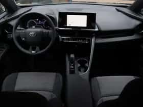 Toyota C-HR (2026) thumbnail 32