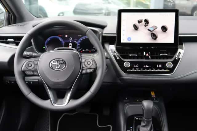 Toyota Corolla (2026) thumbnail 3