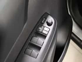 Toyota Yaris Cross (2026) thumbnail 10