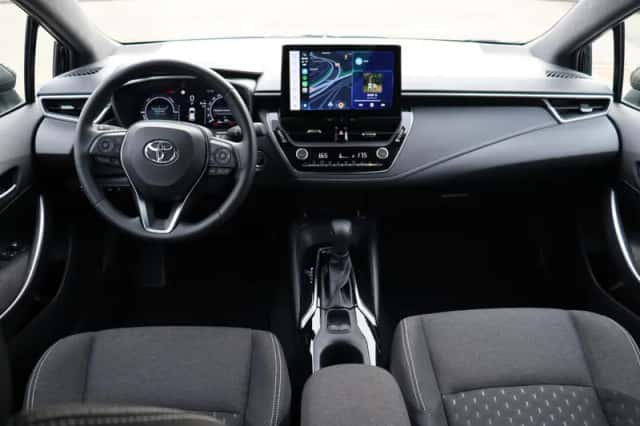Toyota Corolla (2025) thumbnail 3