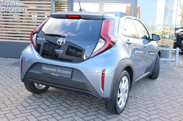 Toyota Aygo X (2025) thumbnail 2