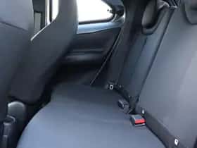 Toyota Aygo X (2025) thumbnail 25