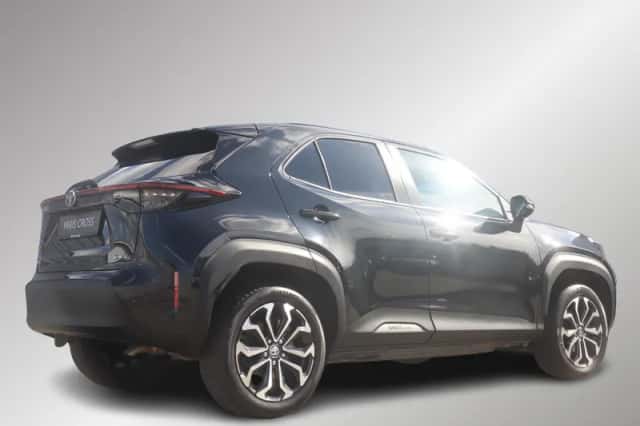 Toyota Yaris Cross (2025) thumbnail 2