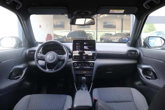Toyota Yaris Cross (2025) thumbnail 5