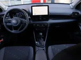Toyota Yaris (2025) thumbnail 4