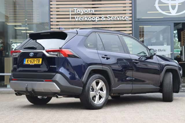 Toyota RAV4 (2020) thumbnail 2