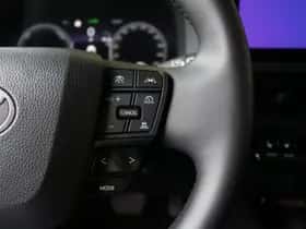 Toyota C-HR (2025) thumbnail 17