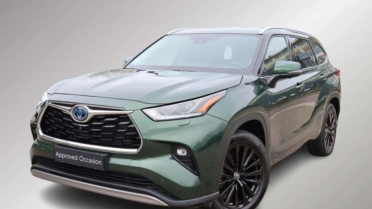 Toyota Highlander (2024) — foto 1
