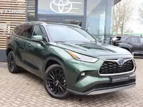 Toyota Highlander (2024) thumbnail 12