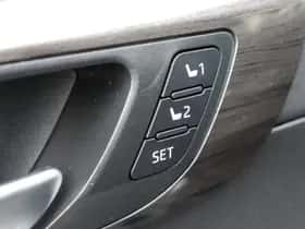 Toyota Highlander (2024) thumbnail 17