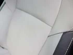 Toyota RAV4 (2017) thumbnail 18