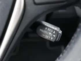 Toyota RAV4 (2017) thumbnail 27