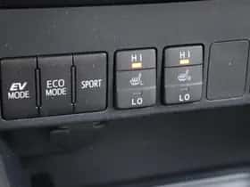 Toyota RAV4 (2017) thumbnail 32