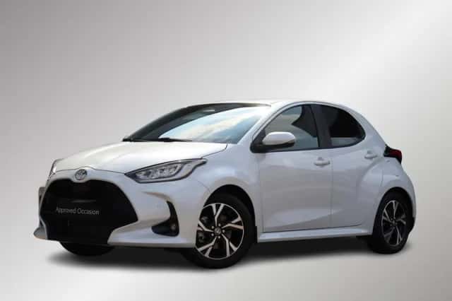 Toyota Yaris (2024) thumbnail 1
