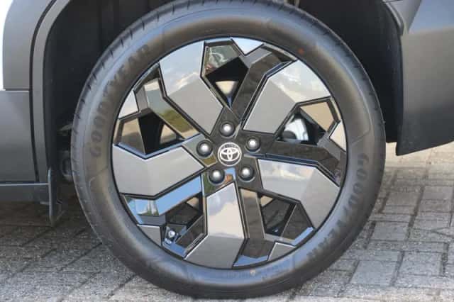 Toyota Urban Cruiser (2026) thumbnail 3