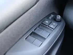 Toyota Yaris (2022) thumbnail 16