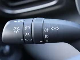 Toyota Yaris (2022) thumbnail 18