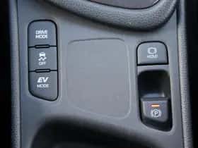 Toyota Yaris (2022) thumbnail 26