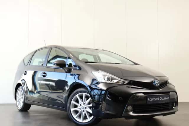Toyota Prius (2020) thumbnail 3