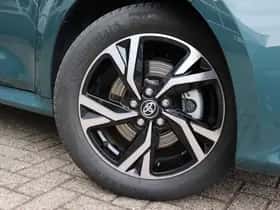 Toyota Yaris (2025) thumbnail 3