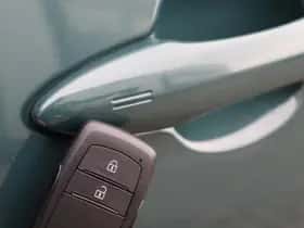 Toyota Yaris (2025) thumbnail 21