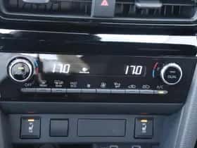 Toyota Yaris Cross (2025) thumbnail 23