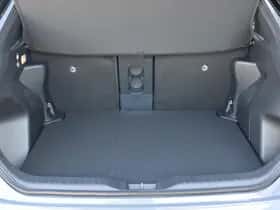 Toyota Yaris Cross (2025) thumbnail 33