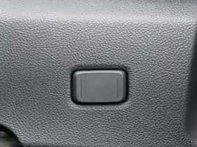 Toyota Corolla (2025) thumbnail 17