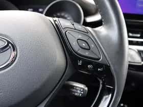 Toyota C-HR (2023) thumbnail 19